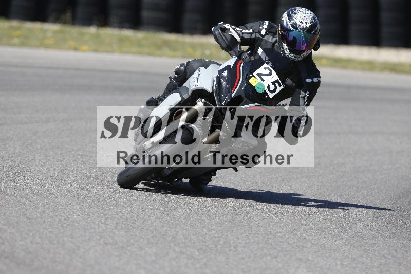 Archiv-2025/03 04.04.2025 TZ Motorsport ADR/Gruppe gruen/25